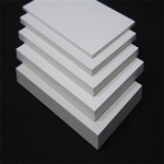 مقاومت شیمیایی فوم برد پی وی سی چقدر است؟